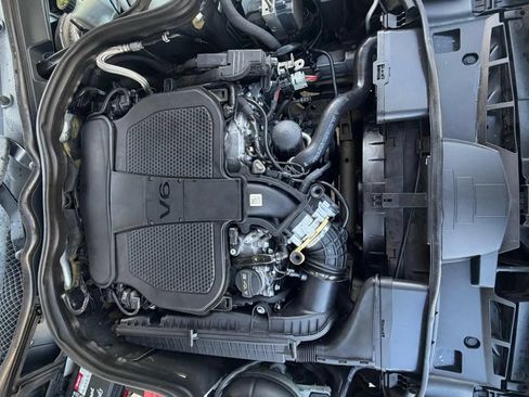 Used 2014 Mercedes-Benz E 350 Sedan image 30