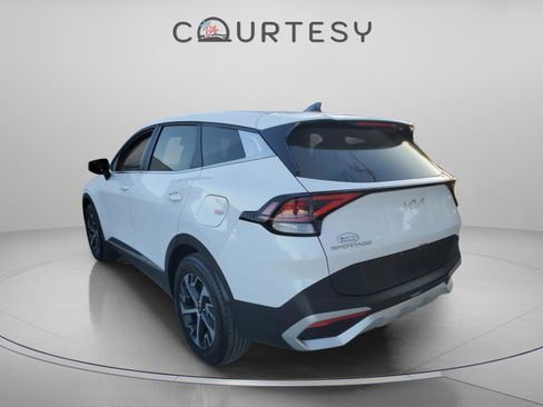 Certified 2025 Kia Sportage EX image 2