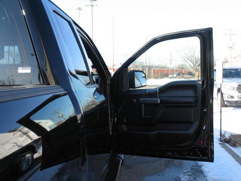 Used 2018 Ford F150 XLT w/ Equipment Group 302A Luxury image 16