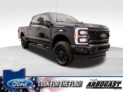 Used 2025 Ford F250 XLT w/ Black Appearance Package