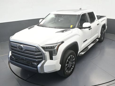 Used 2023 Toyota Tundra Limited AWD/4WD image 47