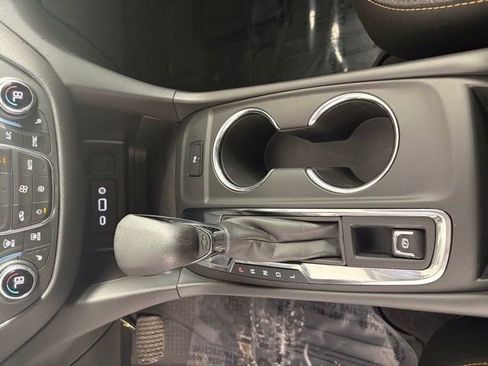 Certified 2024 Chevrolet Equinox LT w/ LPO, Floor Liner Package image 26