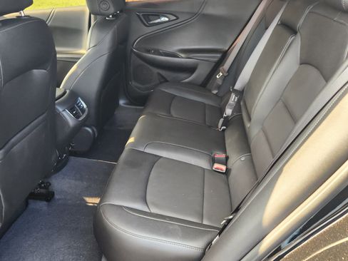 Used 2023 Chevrolet Malibu LT w/ LPO, Floor Liner Package image 4