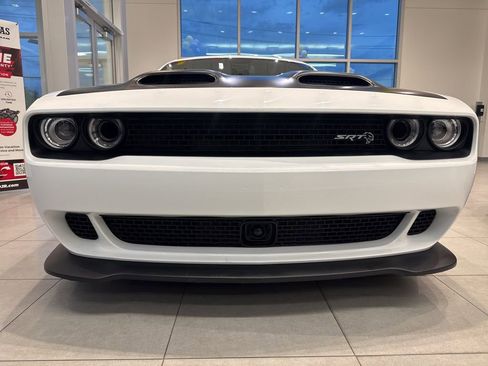Used 2023 Dodge Challenger SRT Hellcat image 5