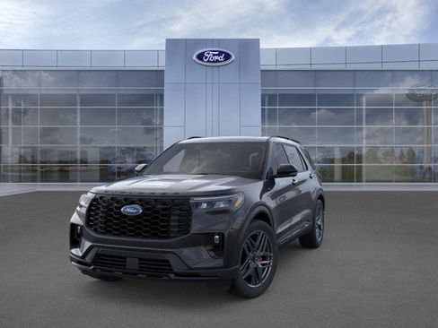 New 2026 Ford Explorer ST-Line w/ ST-Line Street Pack AWD/4WD image 2