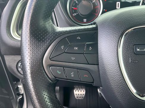 Used 2019 Dodge Challenger R/T image 20