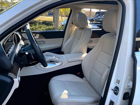 Used 2024 Mercedes-Benz GLE 450 4MATIC image 14