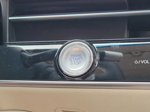 New 2026 Genesis GV70 2.5T Select image 32