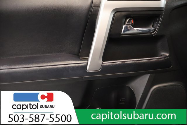 Used 2022 Toyota 4Runner SR5 AWD/4WD image 9