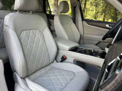 New 2026 Volkswagen Atlas SEL Premium R-Line image 26