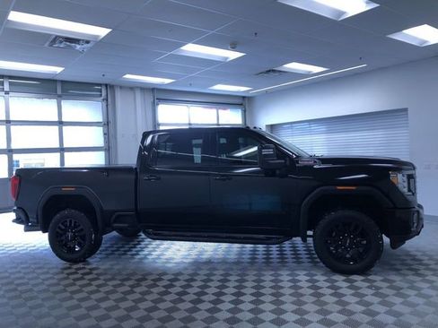Used 2021 GMC Sierra 2500 AT4 w/ AT4 Premium Plus Package image 7