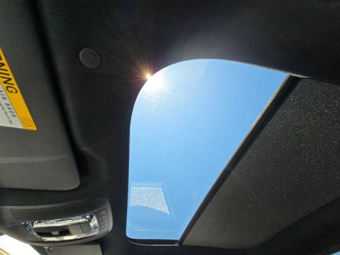 New 2025 Mercedes-Benz GLA 250 4MATIC image 36