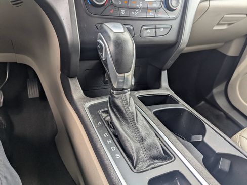 Used 2018 Ford Escape SEL FWD image 18