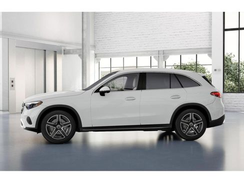 New 2026 Mercedes-Benz GLC 300 4MATIC image 35