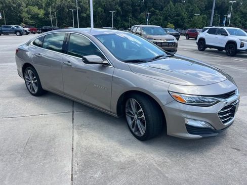 Used 2024 Chevrolet Malibu LT FWD image 9