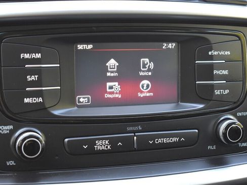Used 2016 Kia Sorento AWD w/ LX Convenience Package image 20