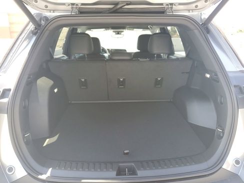 New 2026 Chevrolet Equinox LT w/ Convenience Package II image 9