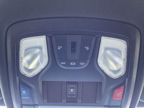 Certified 2023 RAM 1500 Big Horn AWD/4WD image 23