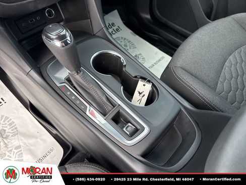 Used 2020 Chevrolet Equinox LT w/ Driver Convenience Package FWD image 19