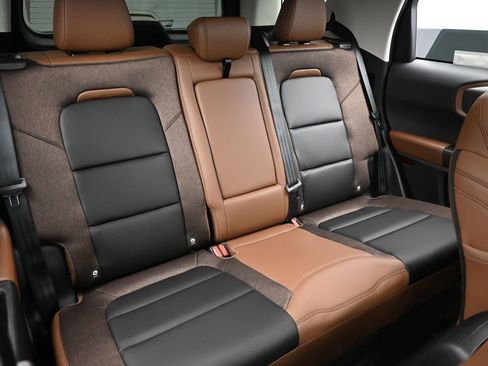 New 2025 Ford Bronco Sport Outer Banks w/ Sasquatch Outer Banks Package AWD/4WD image 24