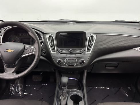 Used 2023 Chevrolet Malibu LT image 27
