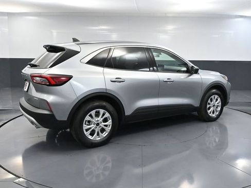 Used 2024 Ford Escape Active image 6