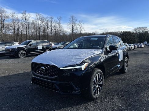 New 2025 Volvo XC60 B5 Core w/ Protection Package Premier image 1