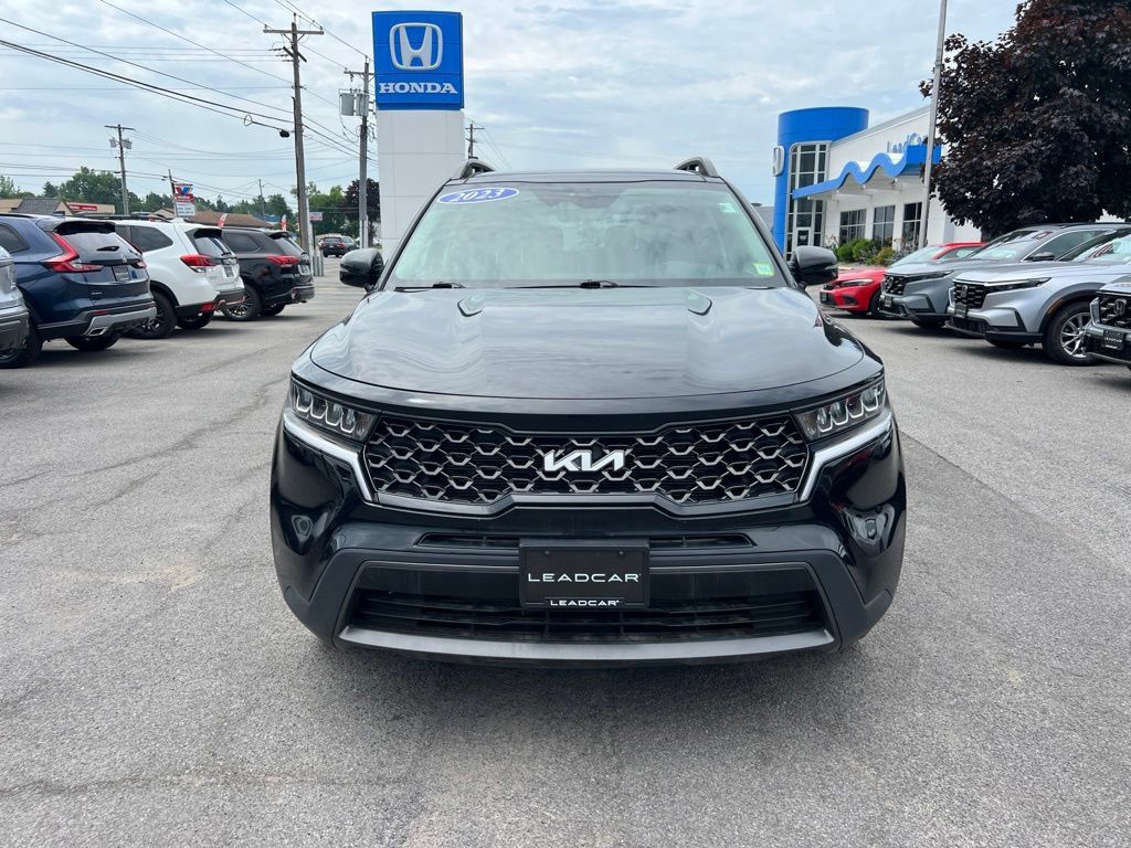 Used 2023 Kia Sorento S w/ Panoramic Sunroof Package AWD/4WD image 8