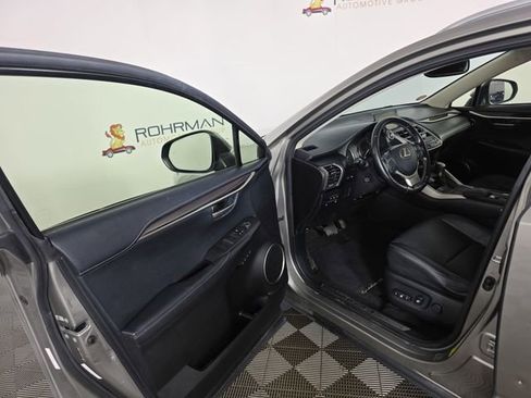 Used 2016 Lexus NX 300h AWD w/ Luxury Package image 17