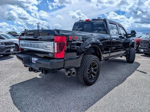 Used 2020 Ford F250 Limited w/ FX4 Off-Road Package AWD/4WD image 6