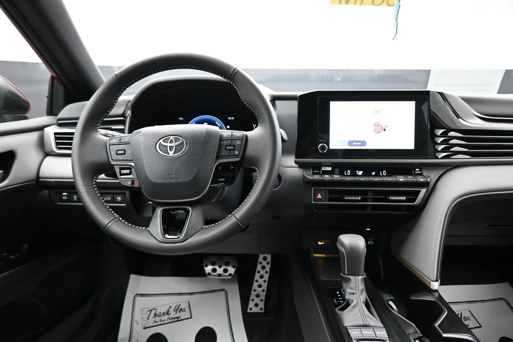 Used 2026 Toyota Camry SE FWD image 14