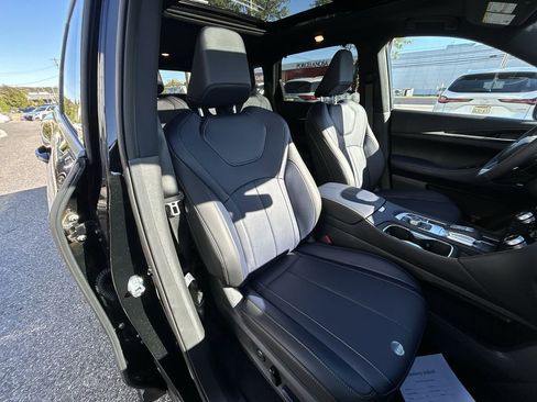 New 2026 INFINITI QX60 Sport w/ Dark Cargo Package image 16