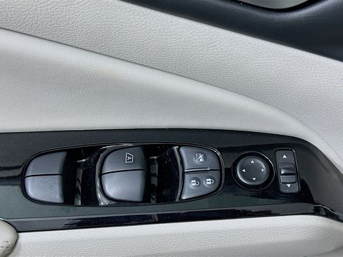 Used 2023 Nissan Altima 2.5 SV image 15