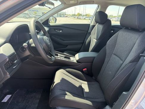 New 2026 Honda Accord SE image 9
