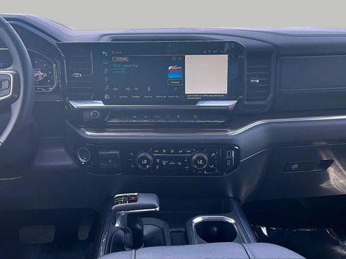 Used 2024 Chevrolet Silverado 1500 LT Trail Boss w/ Protection Package AWD/4WD image 7