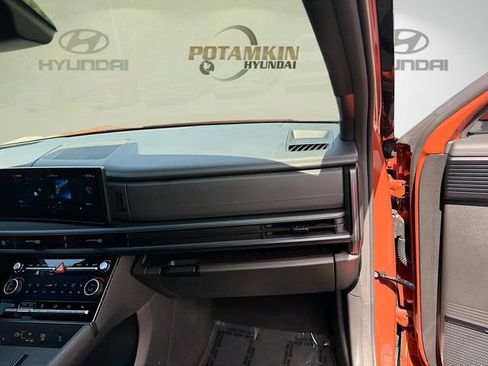 Certified 2024 Hyundai Santa Fe Calligraphy FWD image 28