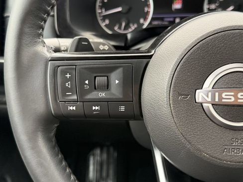 Used 2023 Nissan Pathfinder SL FWD image 21