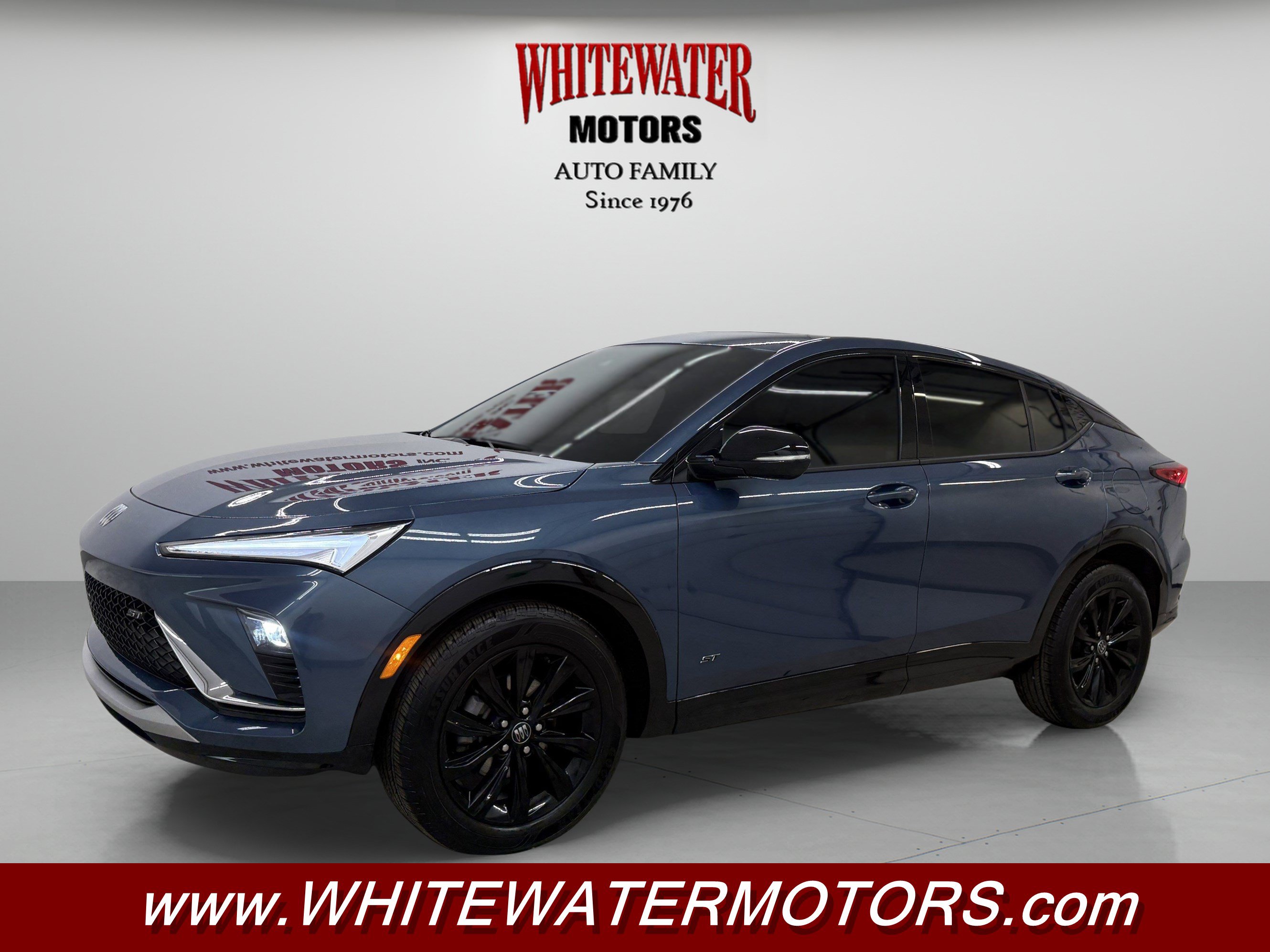 Used 2025 Buick Envista Sport Touring FWD image 1