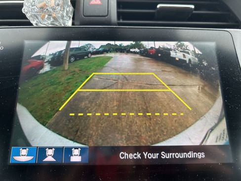 Used 2018 Honda Civic EX image 28