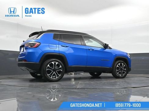 Used 2023 Jeep Compass Limited AWD/4WD image 36
