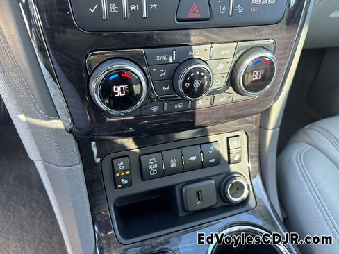 Used 2016 Buick Enclave Premium w/ Experience Buick Package image 38