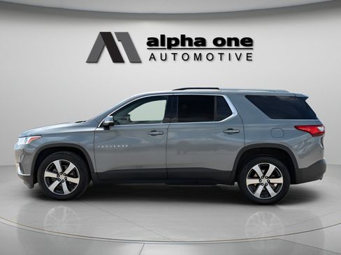 Used 2018 Chevrolet Traverse LT FWD image 12