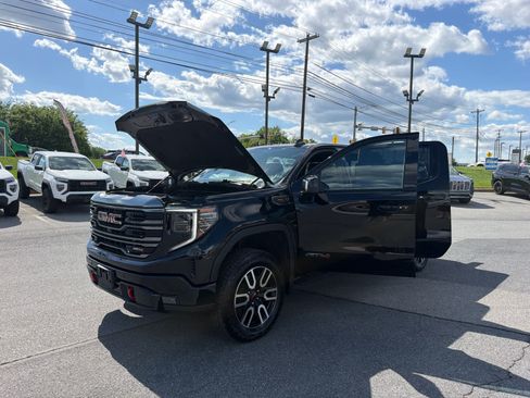 Used 2023 GMC Sierra 1500 AT4 w/ AT4 Premium Package AWD/4WD image 20