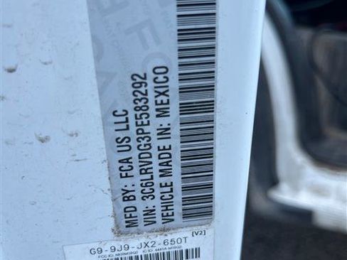 Used 2023 RAM ProMaster 2500 FWD image 9