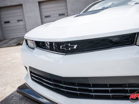 Used 2014 Chevrolet Camaro SS w/ SS Performance Package image 26
