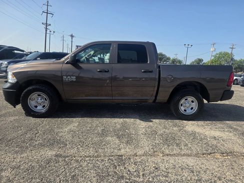 Used 2019 RAM 1500 Tradesman w/ Popular Equipment Group AWD/4WD image 4