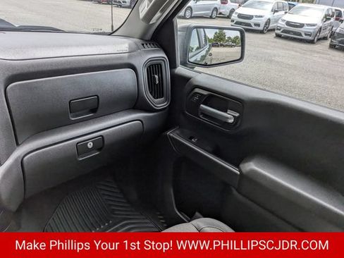 Used 2026 Chevrolet Silverado 1500 Custom Trail Boss w/ Turbomax Blackout Package AWD/4WD image 17