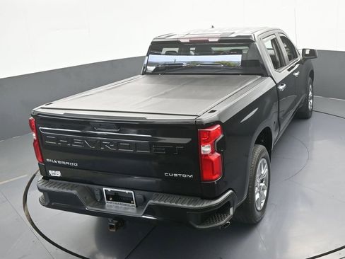 Used 2020 Chevrolet Silverado 1500 Custom w/ Custom Value Package image 44