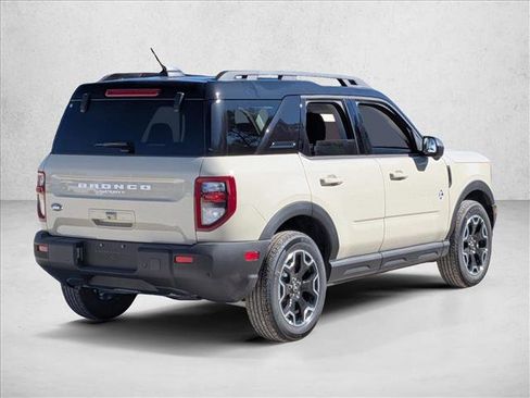 New 2025 Ford Bronco Sport Outer Banks w/ Outer Banks Tech Package+ AWD/4WD image 2
