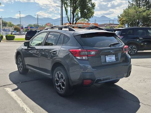 Used 2022 Subaru Crosstrek 2.5i Sport w/ Moonroof Package AWD/4WD image 5
